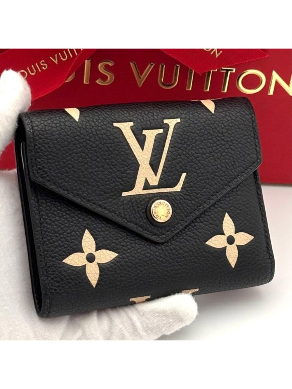 Louis Vuitton Wallet Monogram Bicolor Victorine Black